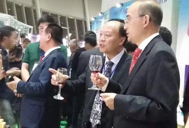 微信图片_20170922110049_副本.jpg